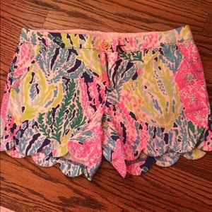 Lily Pulitzer 5” Buttercup Scallop Hem Short